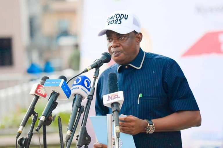 Armed youths pursue Rivers LG boss from council secretariat