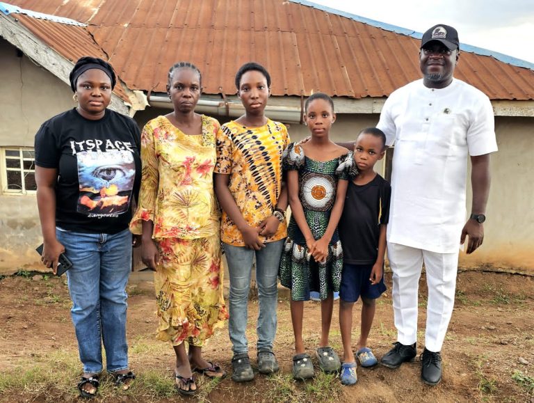 Pelican Valley CEO visits family of late Ogun journalist, Wale Adewunmi