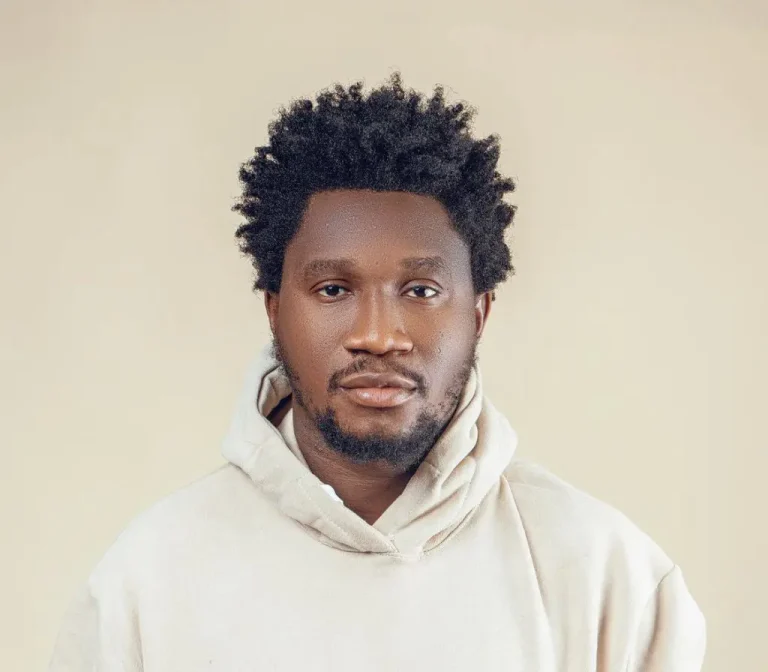 Skitmaker Nasboi survives car accident
