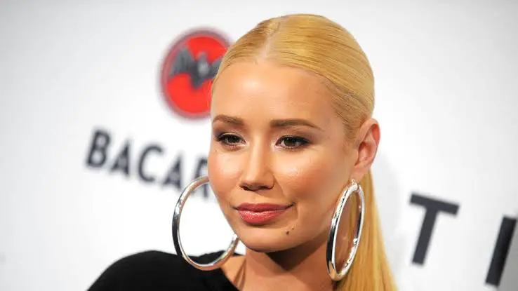 Australian pop star Iggy Azalea names Nigerian singer her ‘favourite artist’