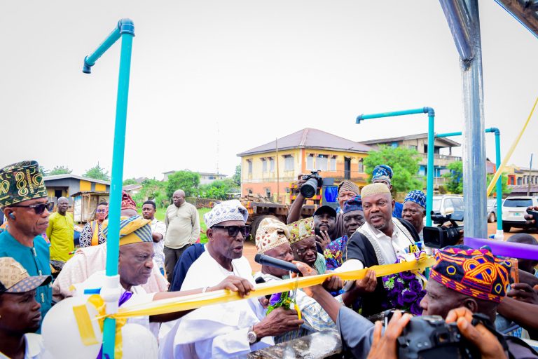 Onabanjo donates 52 boreholes to Ijebuland, environs