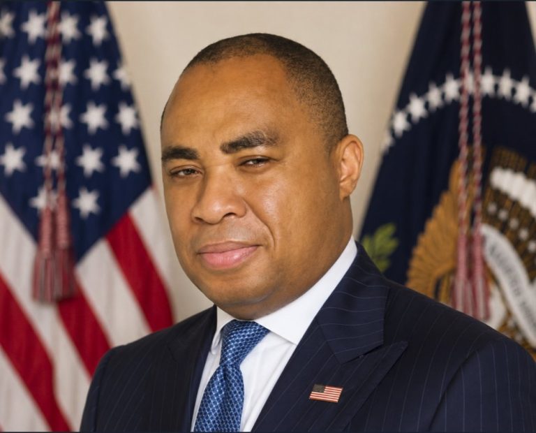 BREAKING: Trump appoints Atiku’s lobbyist on Tinubu’s drug case as White House Presidential Commissioner
