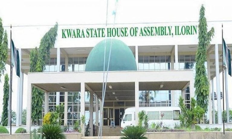 Kwara Assembly declares two APC members’ seats vacant for defecting to PDP