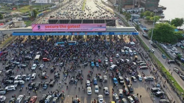 #EndSARS: APC owes Nigerians answers on Lekki shooting – Atiku